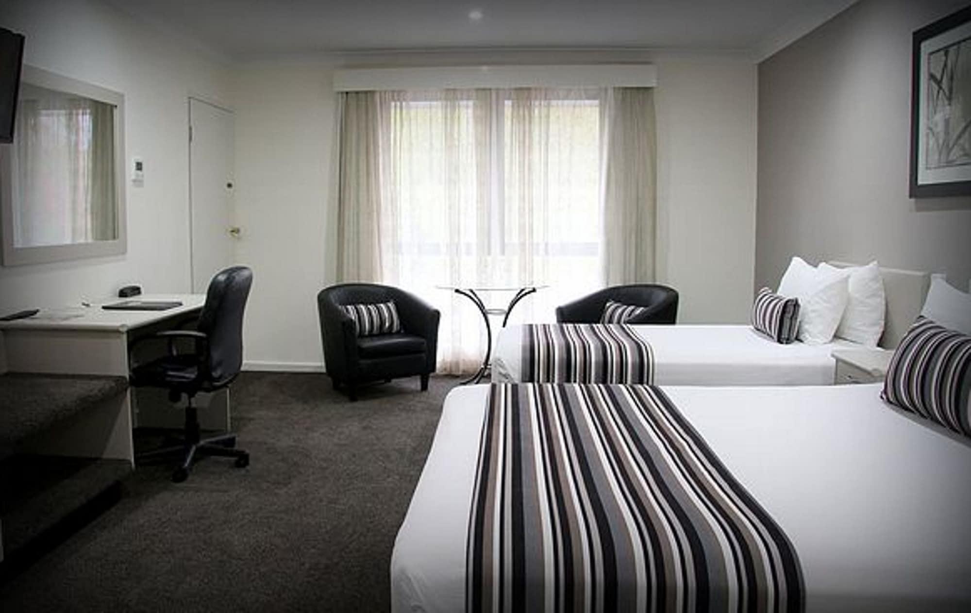 Central Caleula Motor Lodge Orange Eksteriør bilde